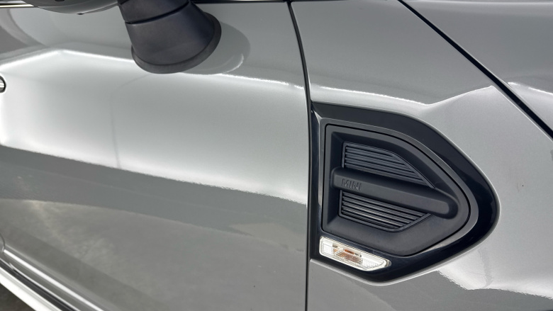 MINI Countryman 1.5 Cooper Sport 5dr Auto Petrol Hatchback